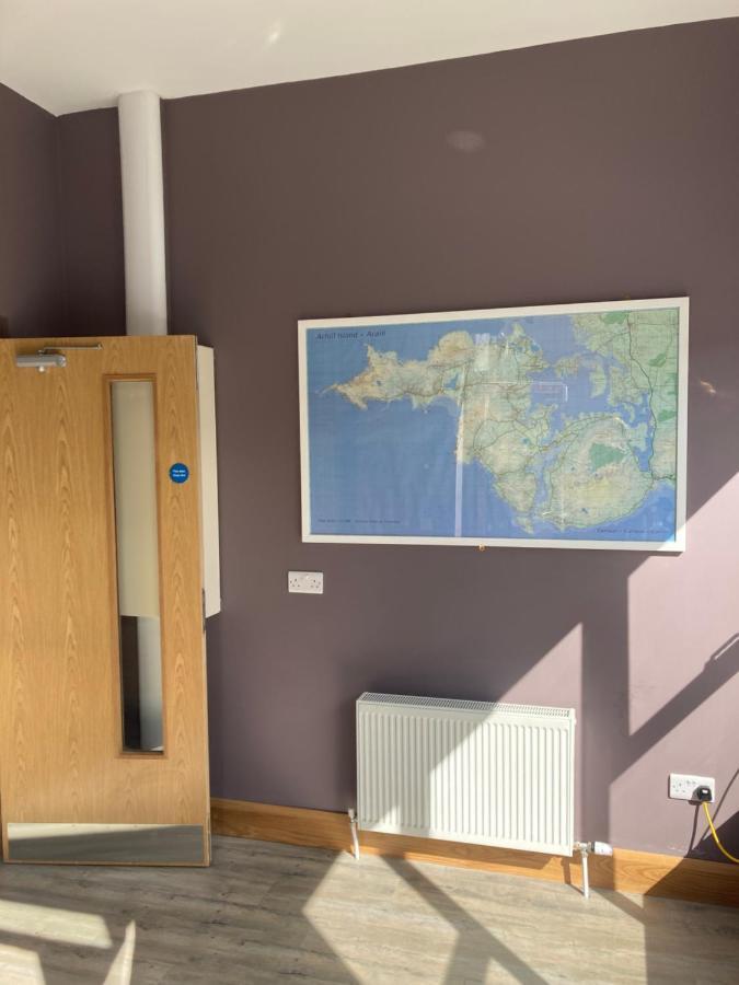 Achill Surf Centre Hostel Bellanasally Bagian luar foto