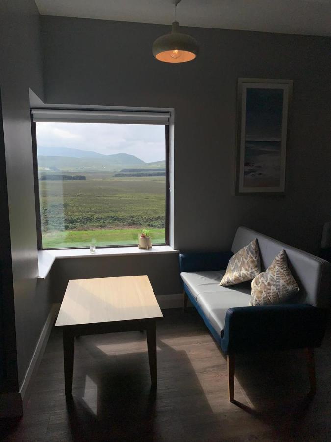 Achill Surf Centre Hostel Bellanasally Bagian luar foto