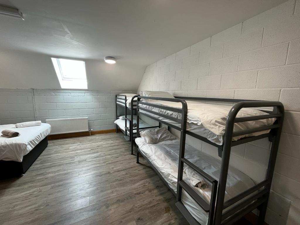 Achill Surf Centre Hostel Bellanasally Bagian luar foto